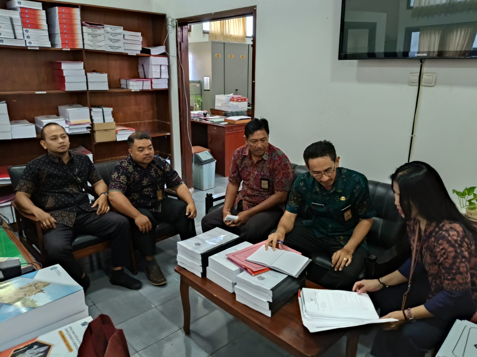  Koordinasi dan Penyampaian RAPBD 2025 ke Provinsi