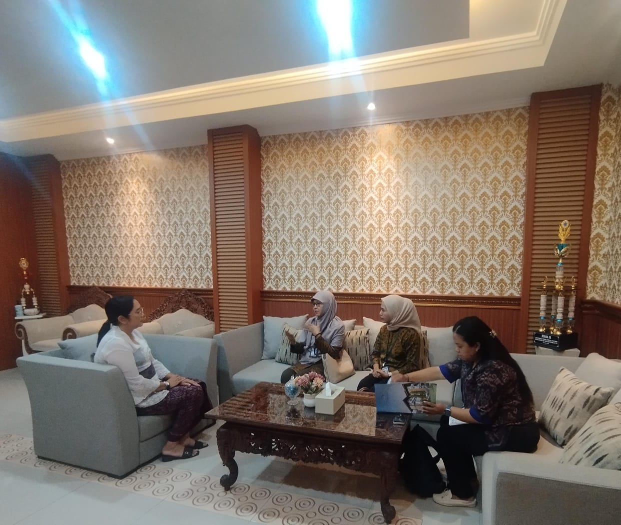 Menerima TIM BPKP