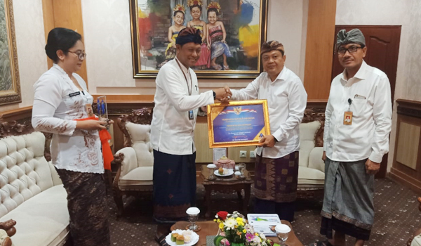 Pertahankan Opini WTP Tujuh Kali Berturut-Turut, Pemkot Denpasar Raih Penghargaan Dari Kementerian Keuangan RI
