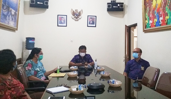 Menghadiri Launching SIPD Penatausahaan
