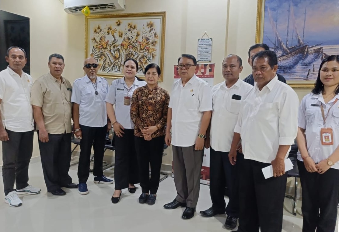 Menerima Kunjungan Kerja dari DPRD Kabupaten Buleleng