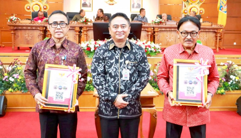 Walikota Jaya Negara Terima LHP dari BPK RI Perwakilan Bali, Kota Denpasar Raih Opini WTP Ke-14